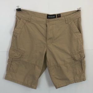 Ecko Unltd. Cargo Shorts Beige Size 36